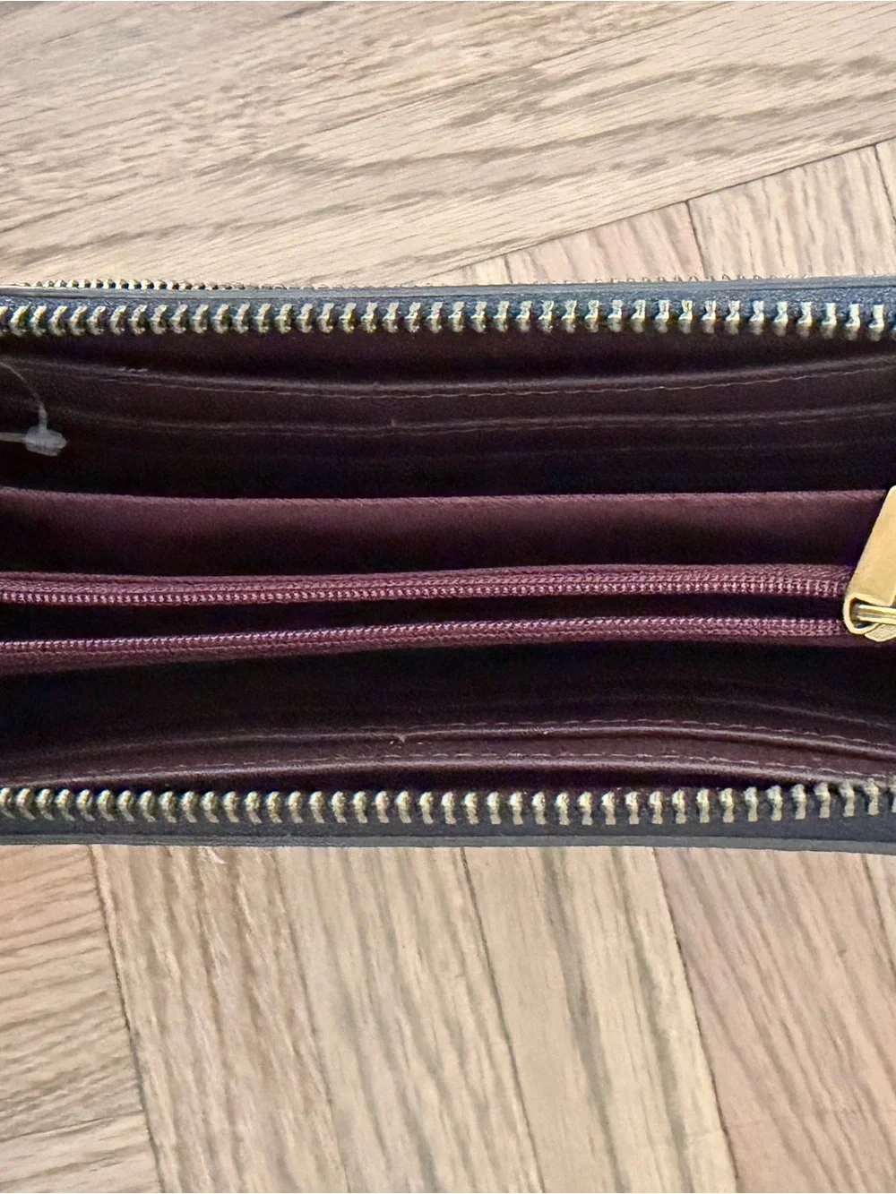 Fossil sleek wristlet